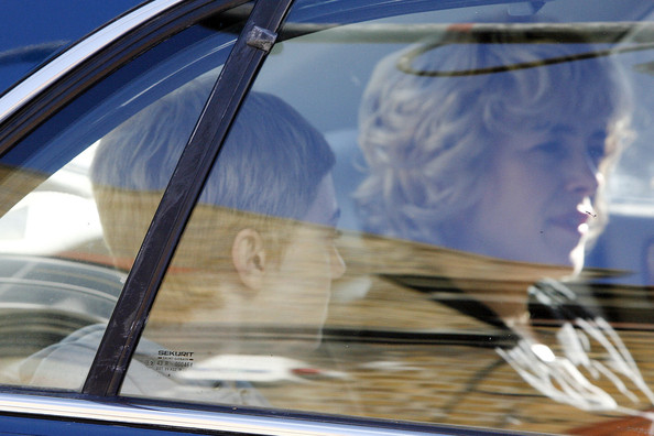 lovely-dakota-now-is-good-07-22-2011-78.jpg