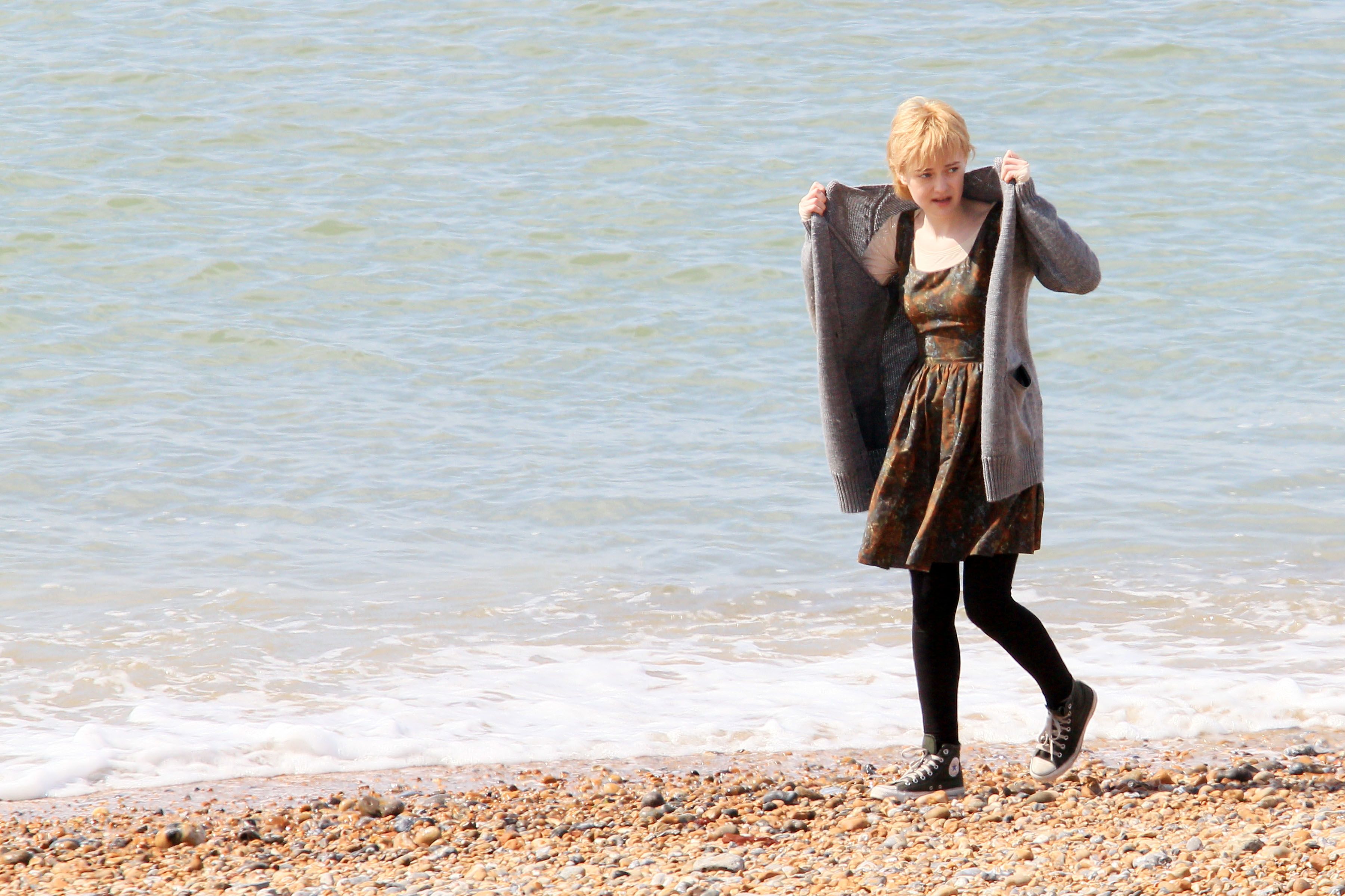 lovely-dakota-now-is-good-07-25-2011-43.jpg