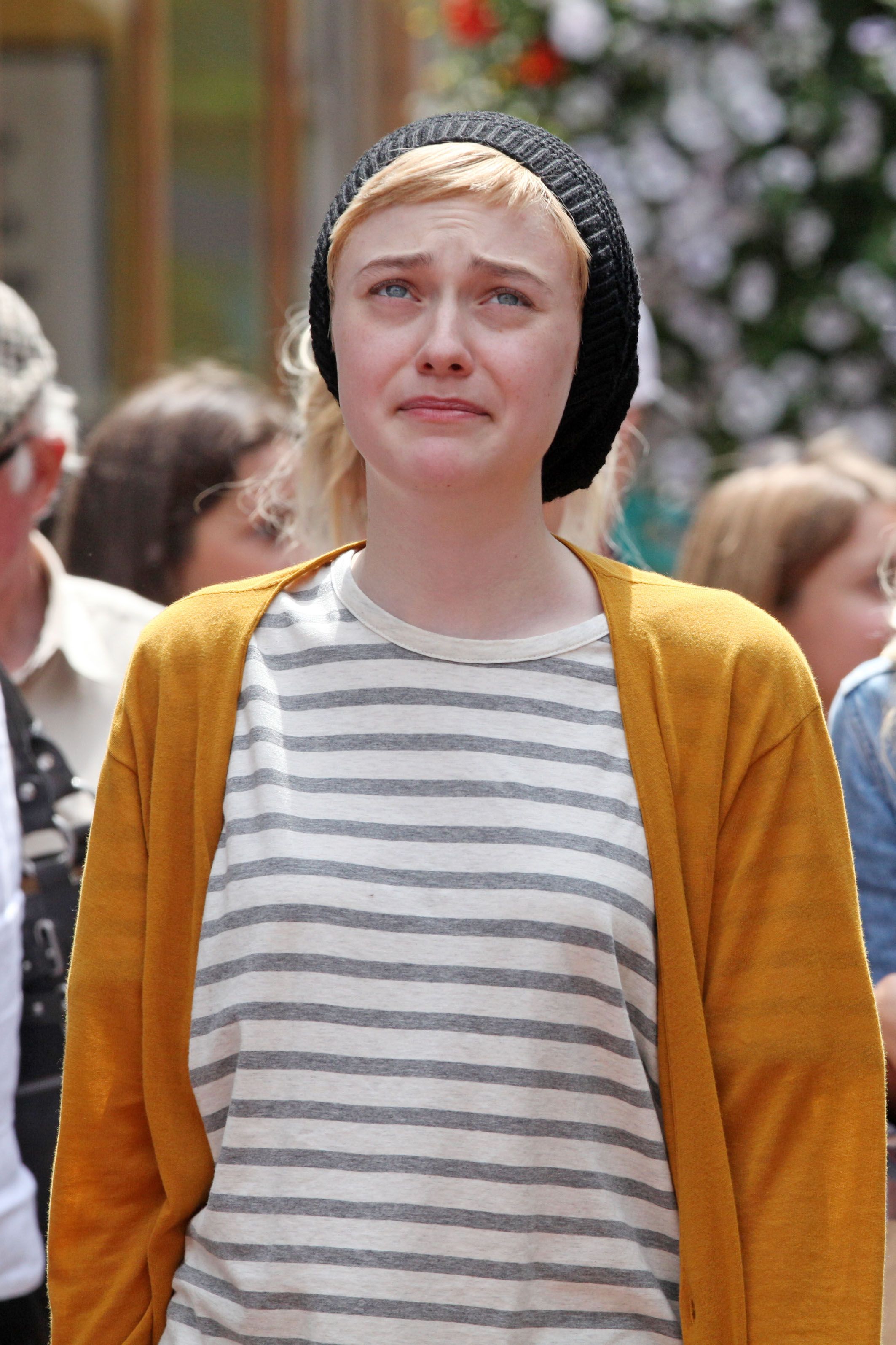 lovely-dakota-now-is-good-07-26-2011-18.jpg