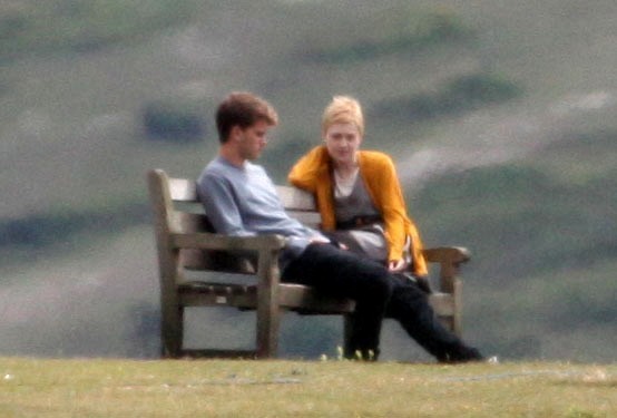 lovely-dakota-now-is-good-07-28-2011-02.jpg