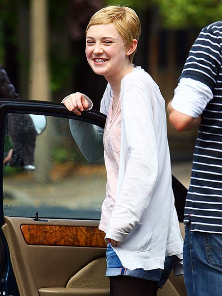lovely-dakota-now-is-good-08-05-2011-38.jpg