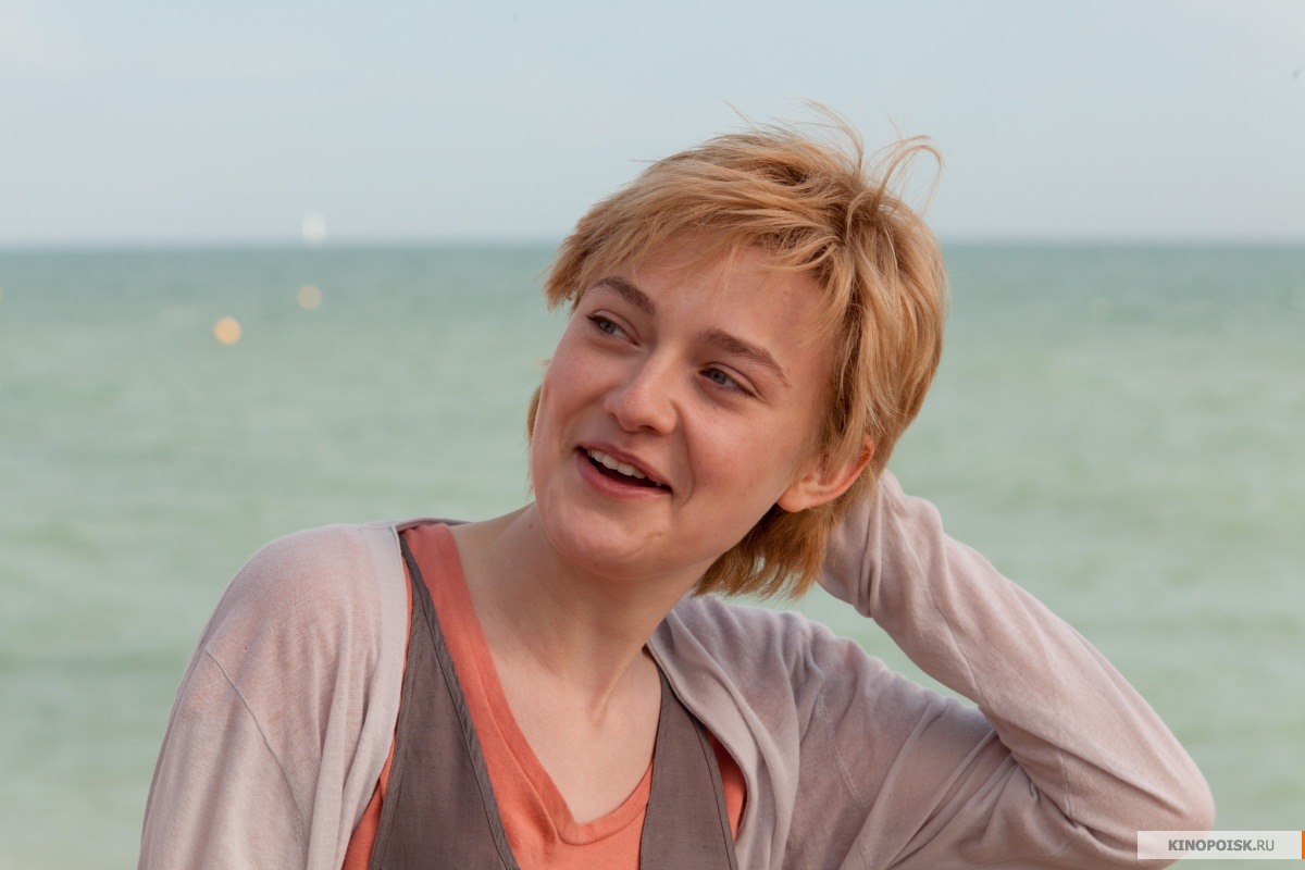 lovely-dakota-now-is-good-promo-024.jpg
