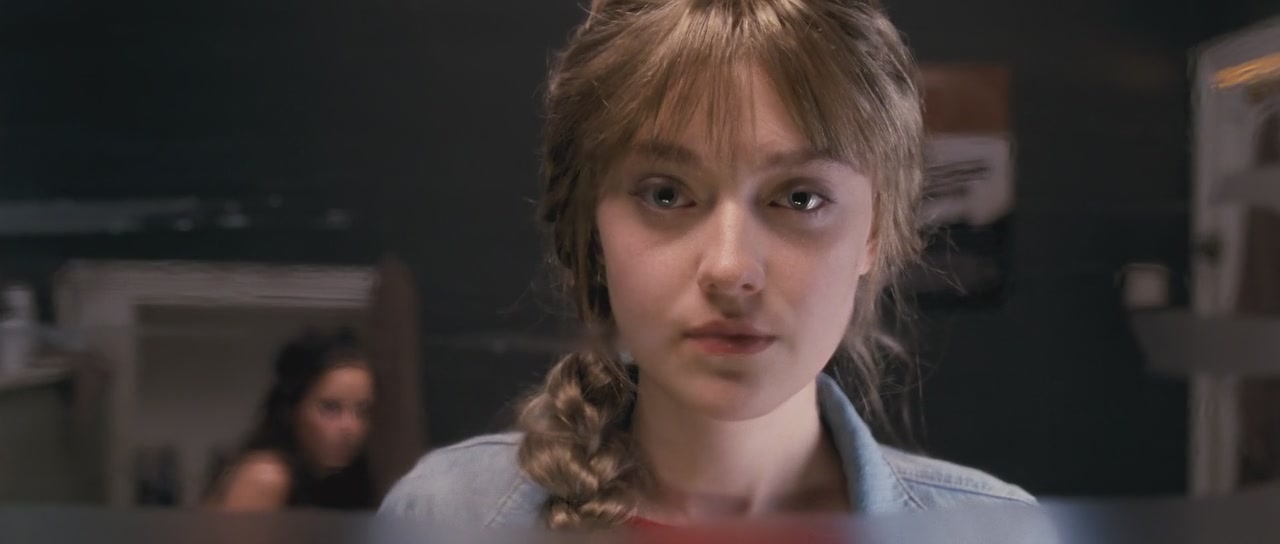 lovely-dakota-now-is-good-screen-capture-0005.jpg
