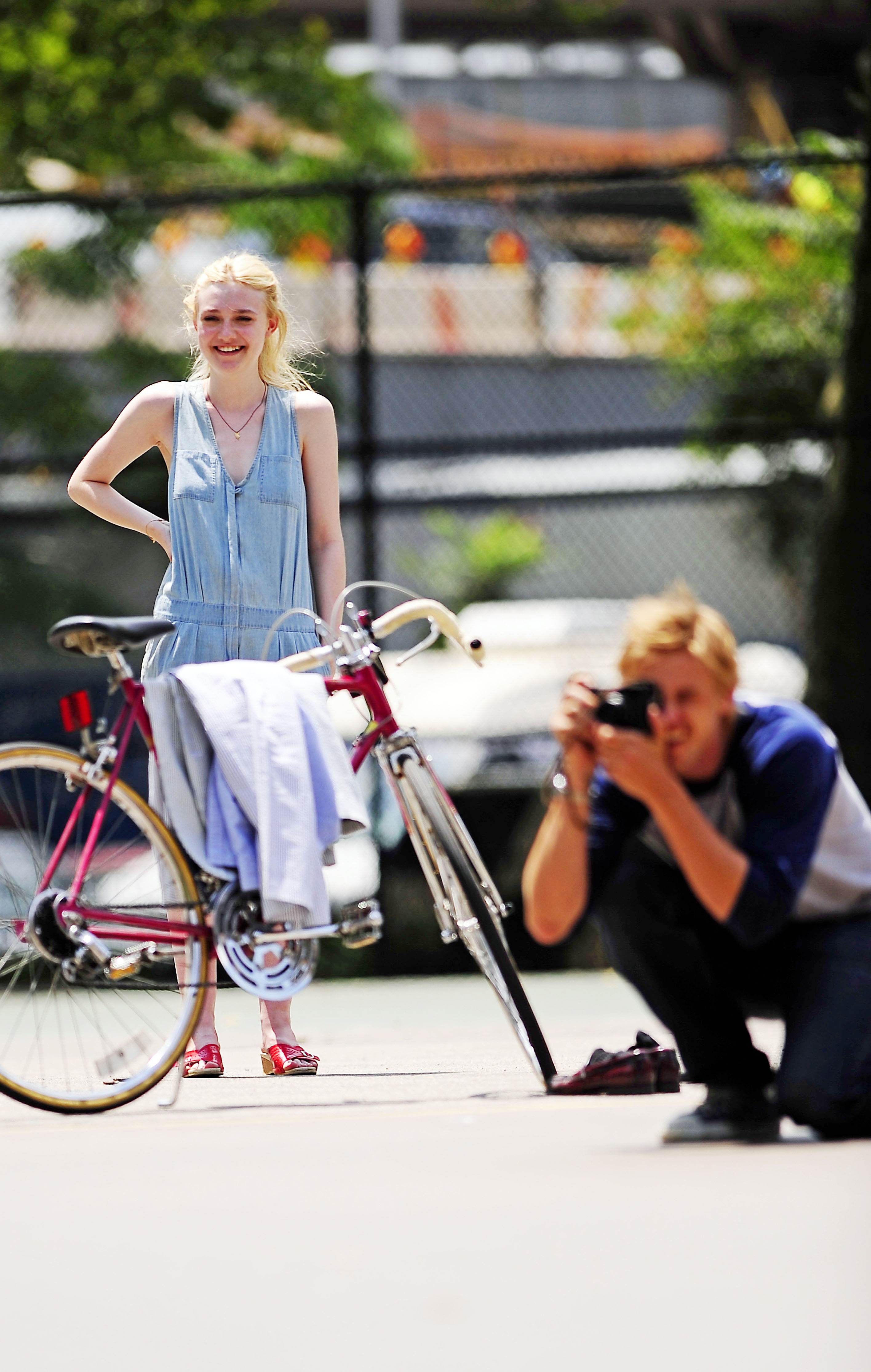 lovely-dakota-very-good-girls-07-03-2012-217.jpg
