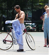lovely-dakota-very-good-girls-07-03-2012-042.jpg