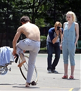 lovely-dakota-very-good-girls-07-03-2012-043.jpg