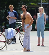 lovely-dakota-very-good-girls-07-03-2012-044.jpg