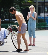 lovely-dakota-very-good-girls-07-03-2012-062.jpg