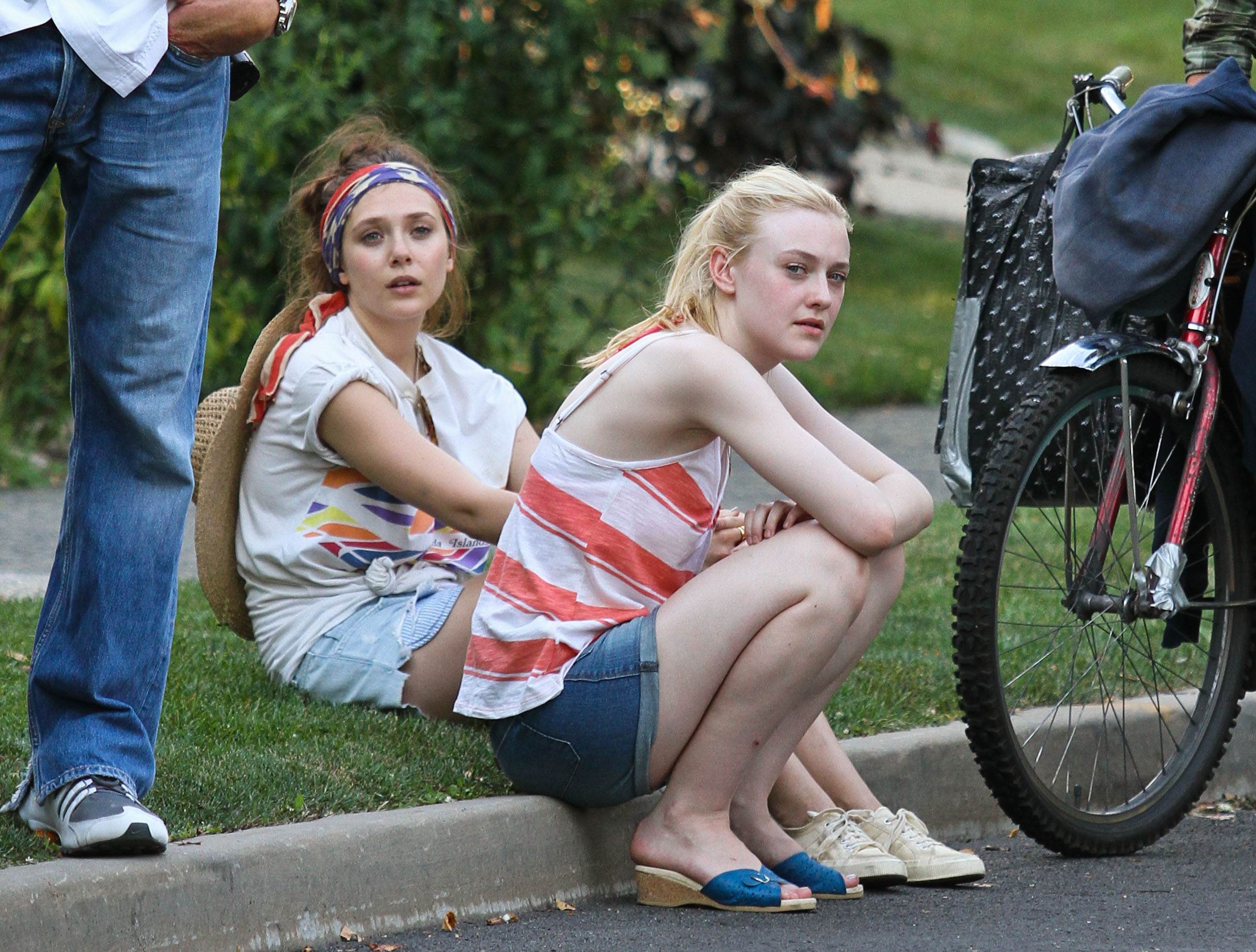 lovely-dakota-very-good-girls-07-05-2012-089.jpg