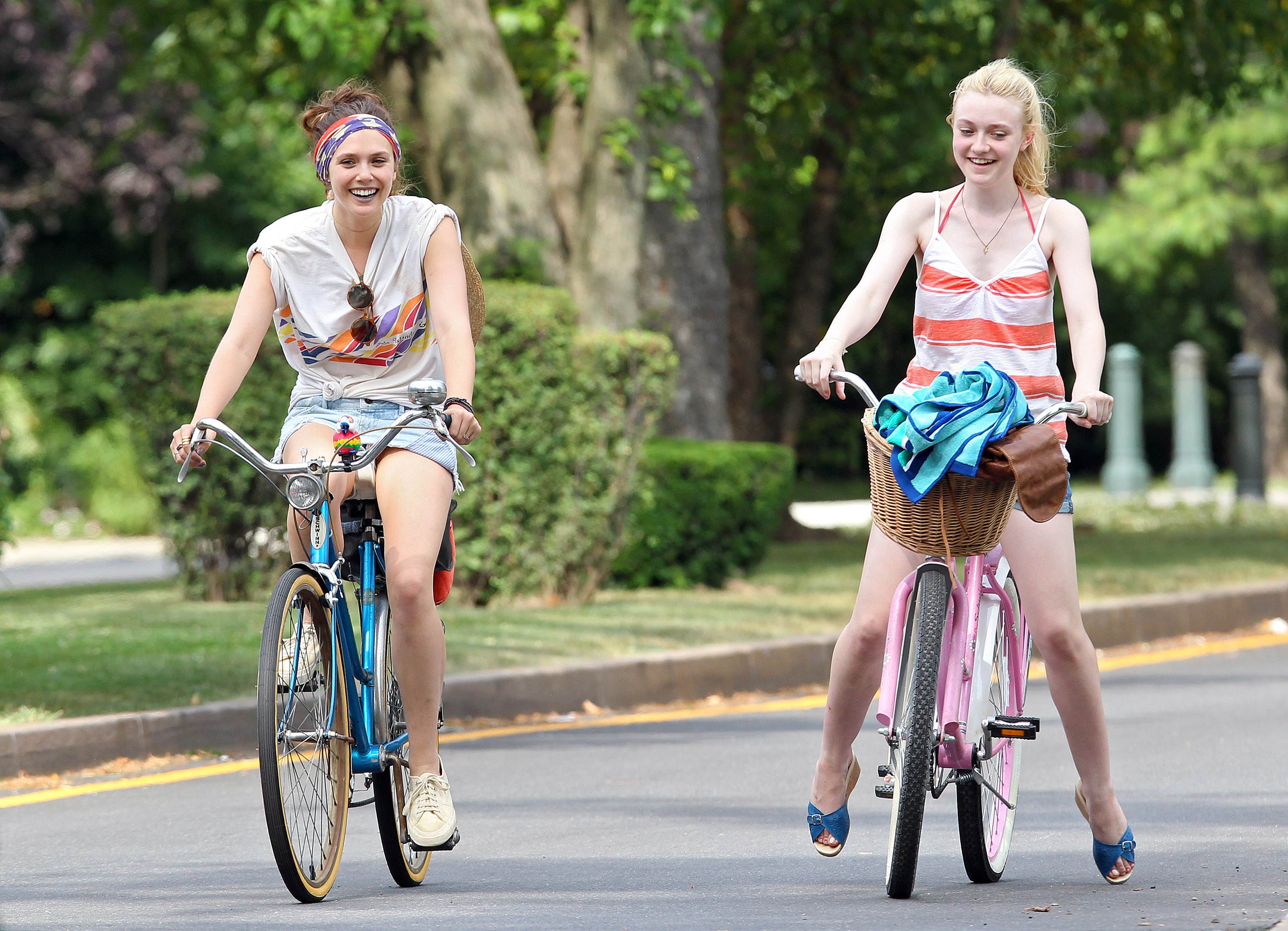 lovely-dakota-very-good-girls-07-05-2012-185.jpg