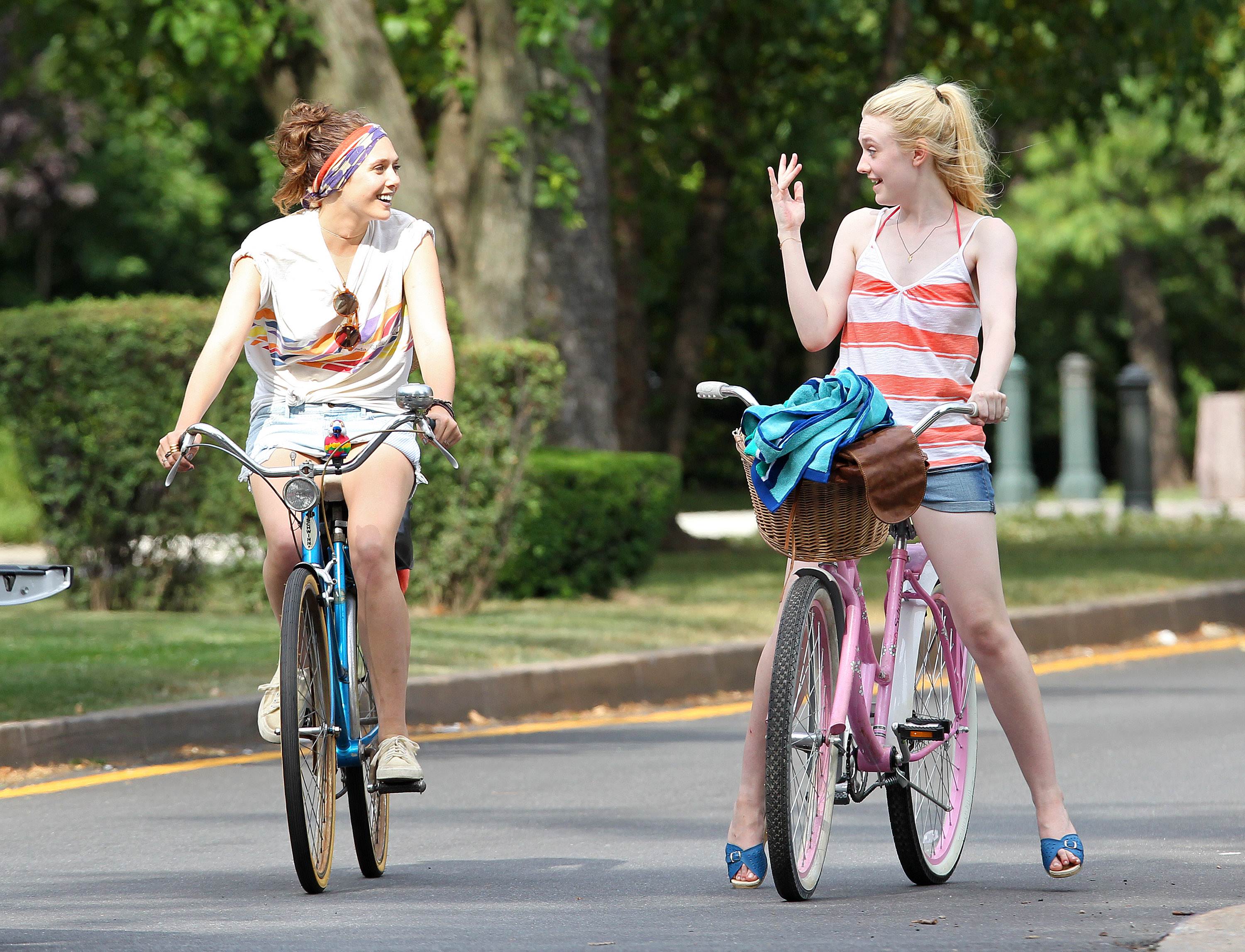 lovely-dakota-very-good-girls-07-05-2012-187.jpg