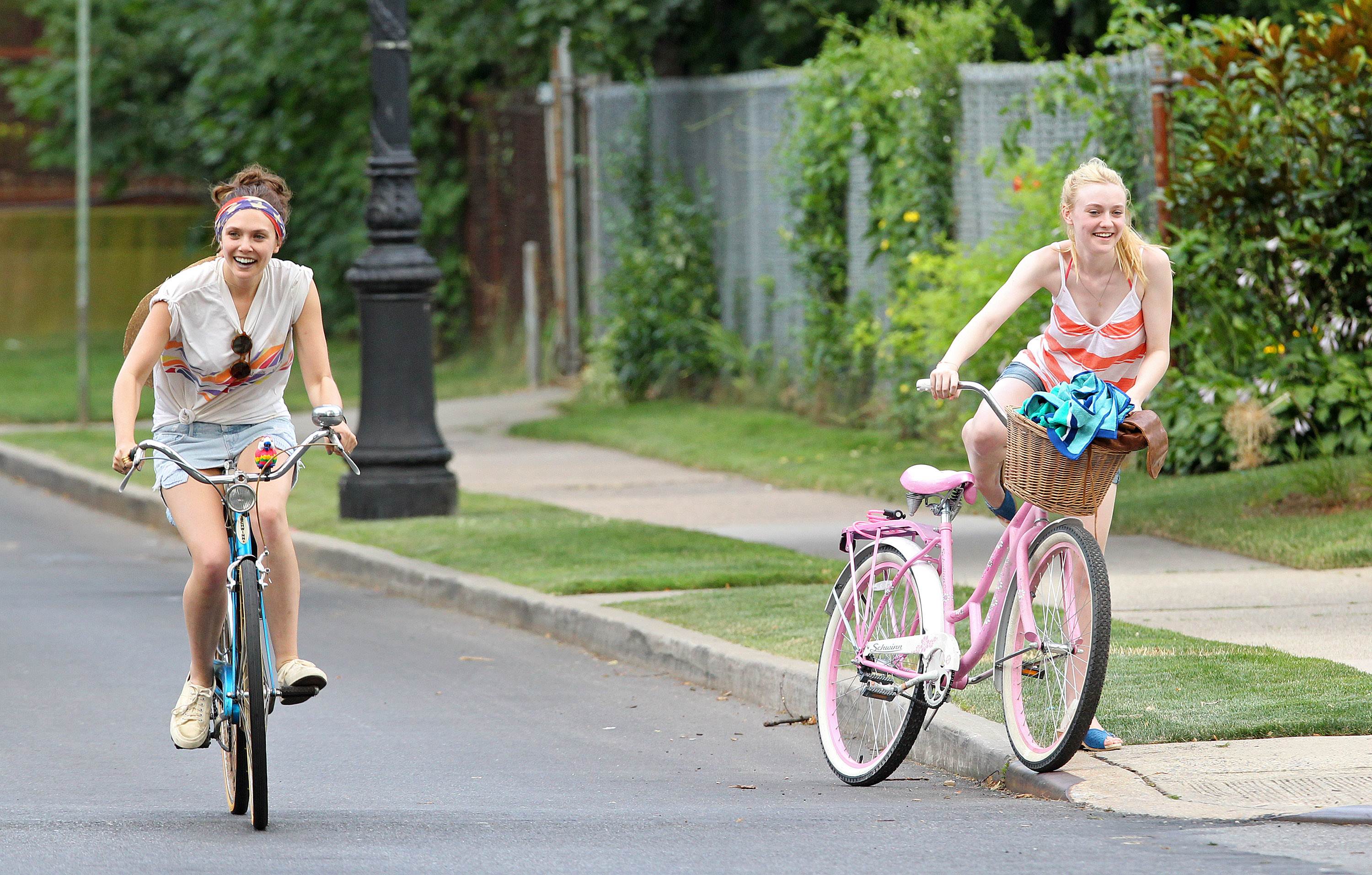 lovely-dakota-very-good-girls-07-05-2012-230.jpg