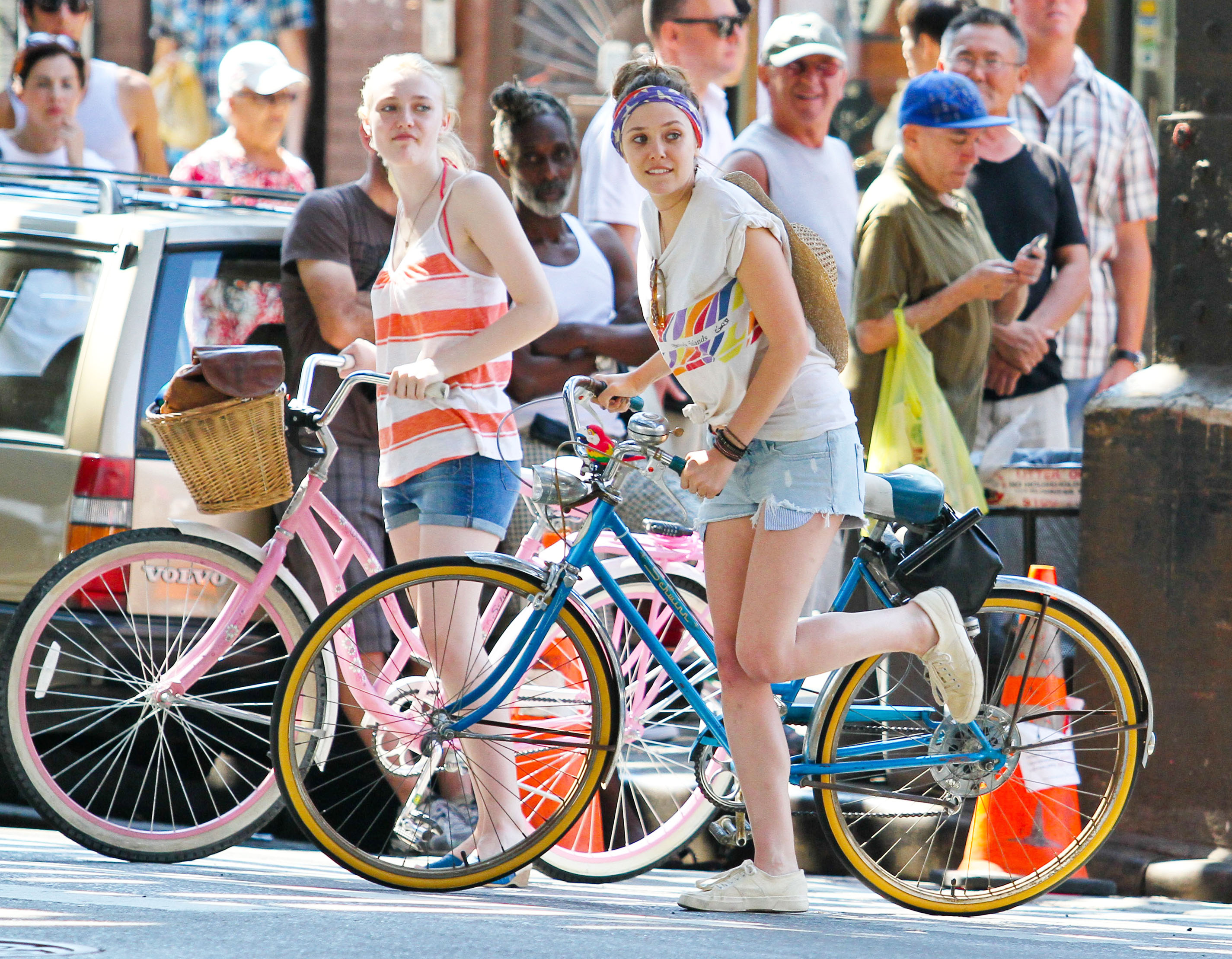 lovely-dakota-very-good-girls-07-12-2012-089.jpg