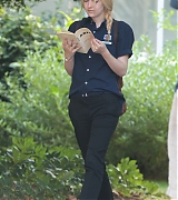lovely-dakota-very-good-girls-07-23-2012-02.jpg