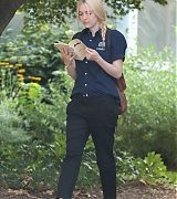 lovely-dakota-very-good-girls-07-23-2012-03.jpg