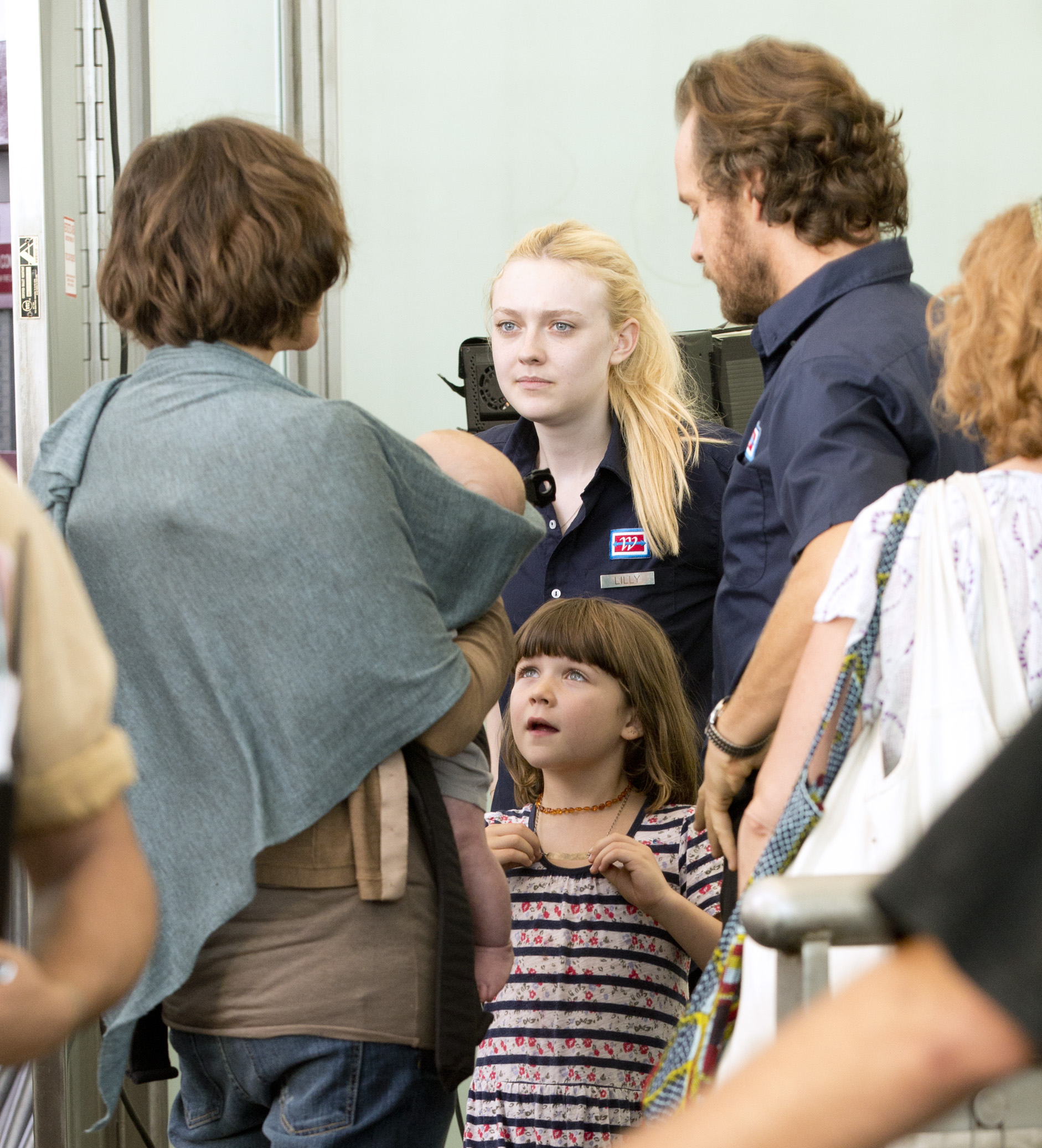 lovely-dakota-very-good-girls-07-31-2012-026.jpg