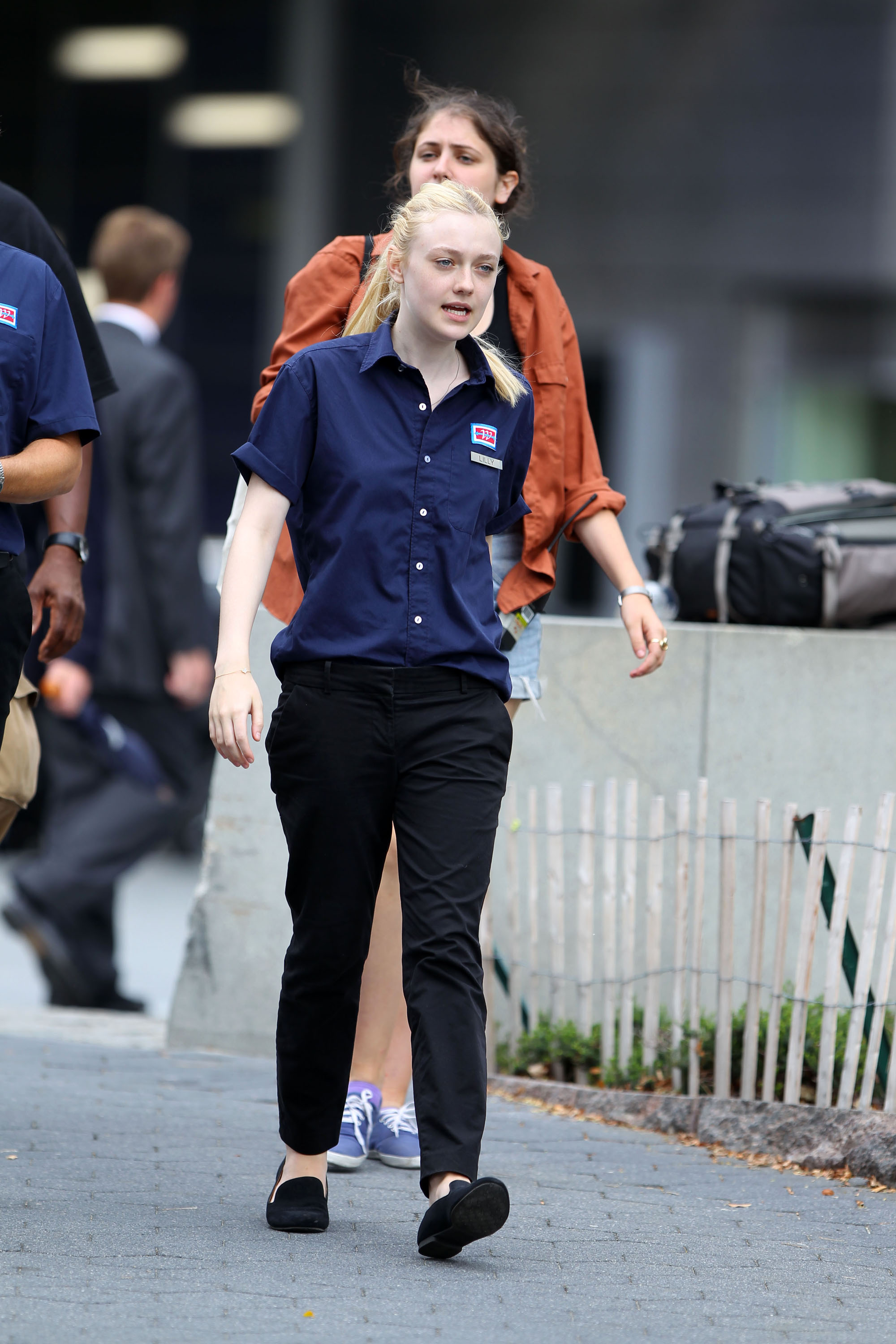 lovely-dakota-very-good-girls-07-31-2012-051.jpg