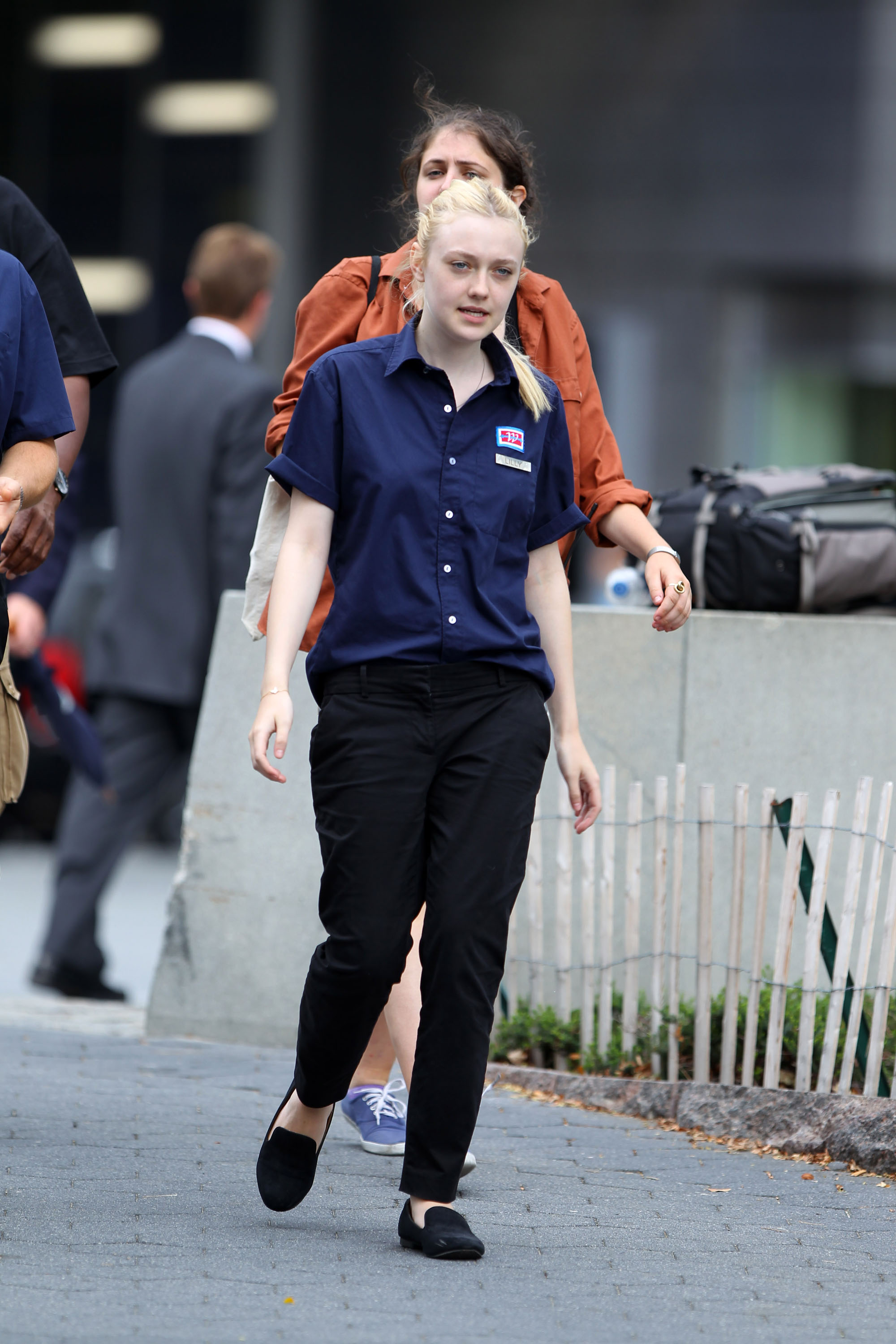 lovely-dakota-very-good-girls-07-31-2012-052.jpg