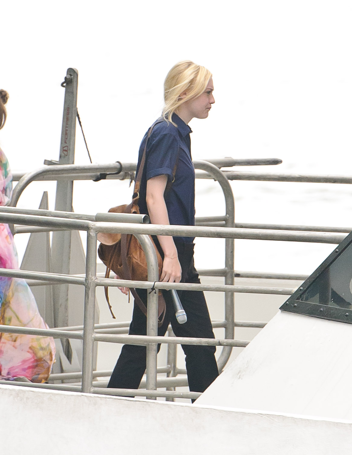 lovely-dakota-very-good-girls-07-31-2012-057.jpg