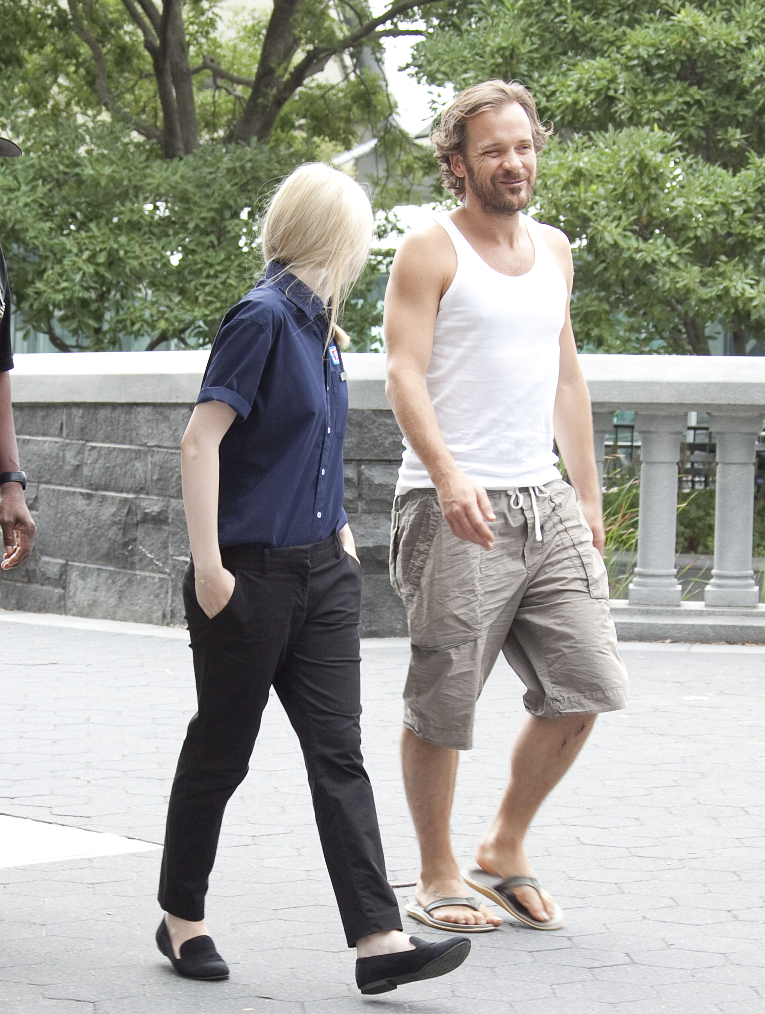 lovely-dakota-very-good-girls-07-31-2012-100.jpg