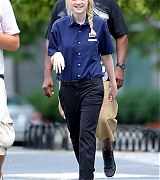 lovely-dakota-very-good-girls-07-31-2012-001.jpg