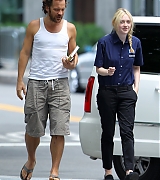 lovely-dakota-very-good-girls-07-31-2012-005.jpg