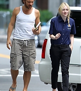 lovely-dakota-very-good-girls-07-31-2012-006.jpg