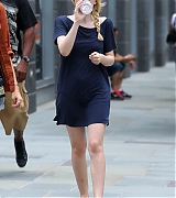lovely-dakota-very-good-girls-07-31-2012-007.jpg