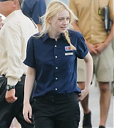 lovely-dakota-very-good-girls-07-31-2012-086.jpg
