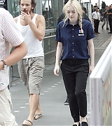 lovely-dakota-very-good-girls-07-31-2012-092.jpg