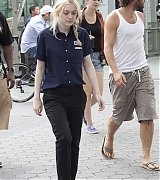 lovely-dakota-very-good-girls-07-31-2012-095.jpg
