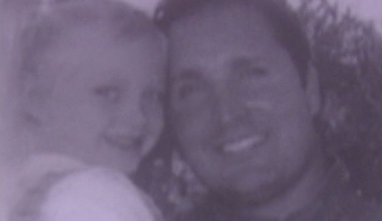 lovely-dakota-father-xmas-screen-capture-001.jpg