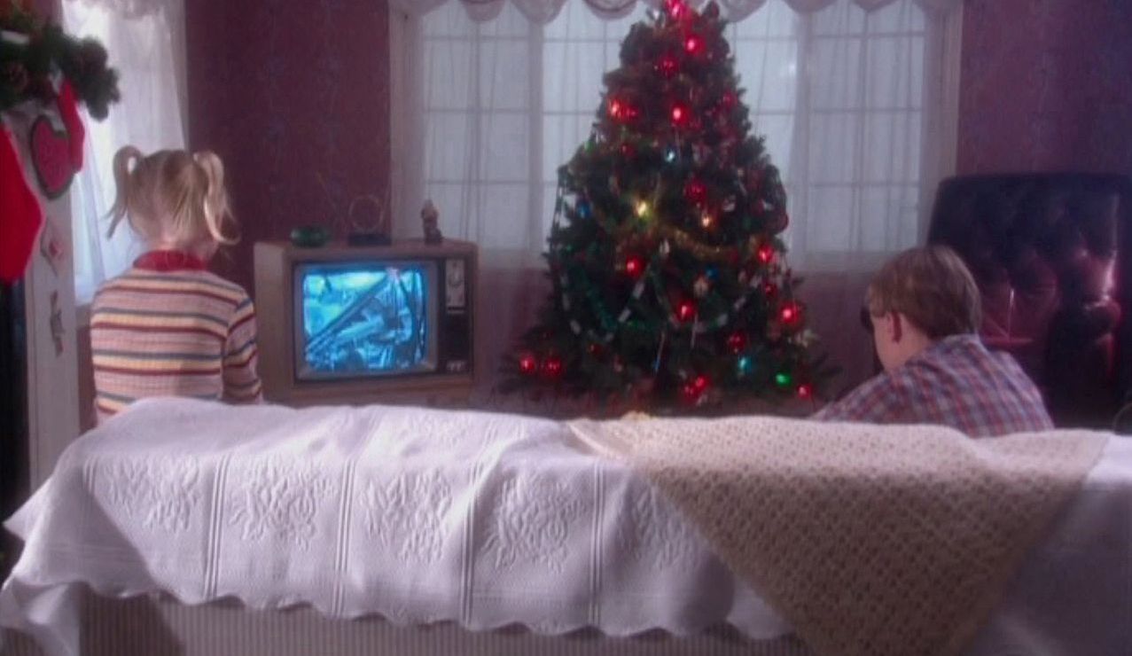 lovely-dakota-father-xmas-screen-capture-002.jpg