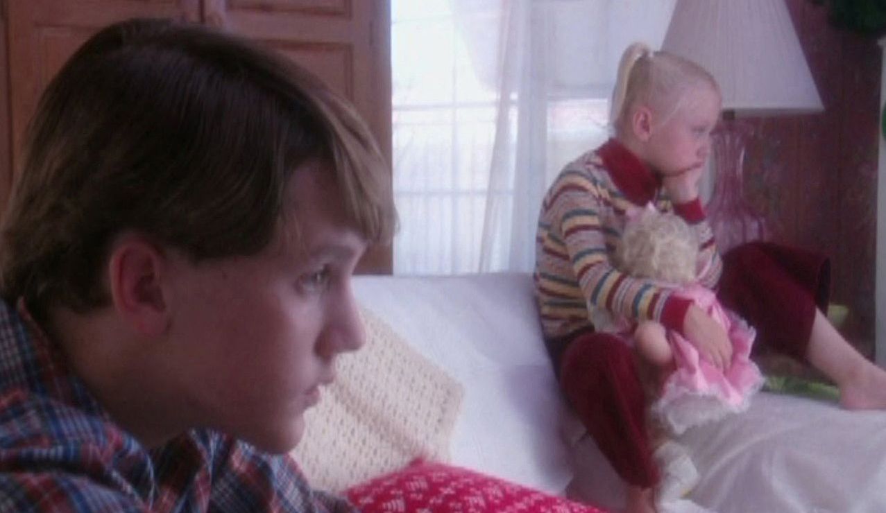 lovely-dakota-father-xmas-screen-capture-003.jpg