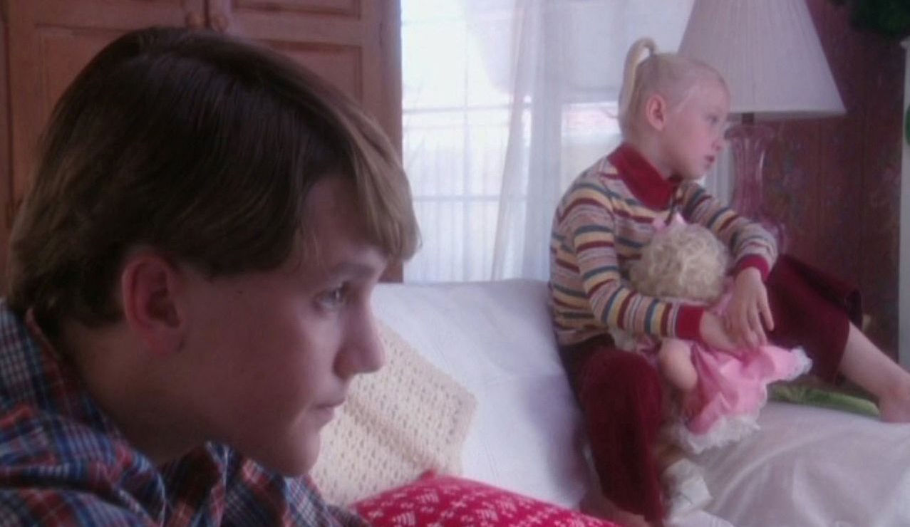 lovely-dakota-father-xmas-screen-capture-008.jpg