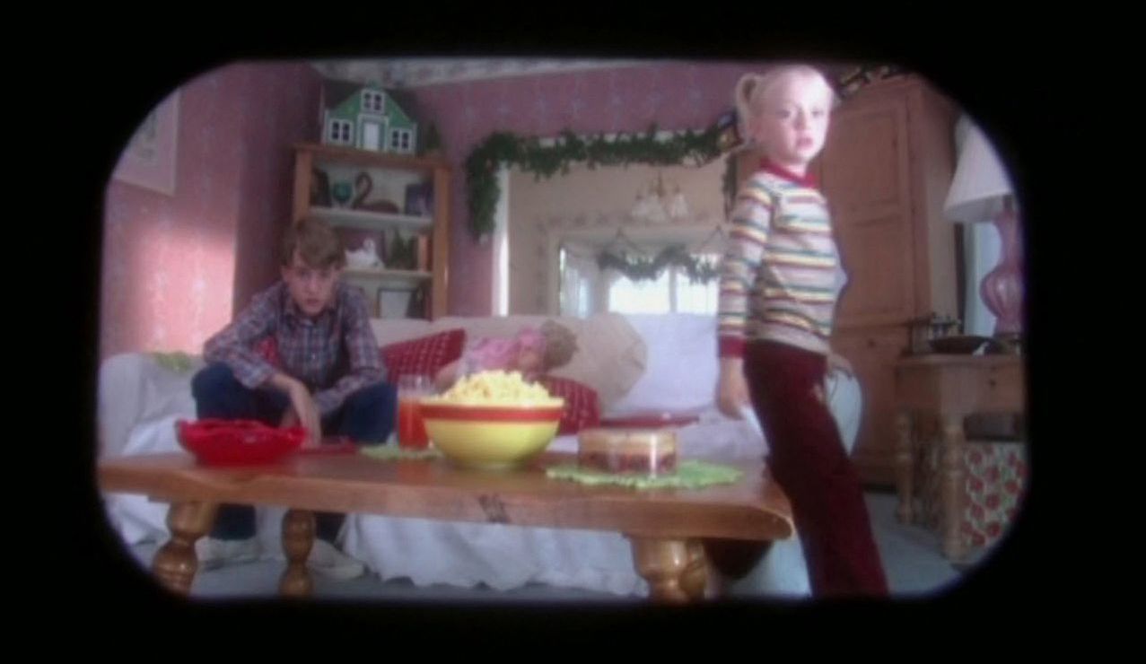 lovely-dakota-father-xmas-screen-capture-018.jpg