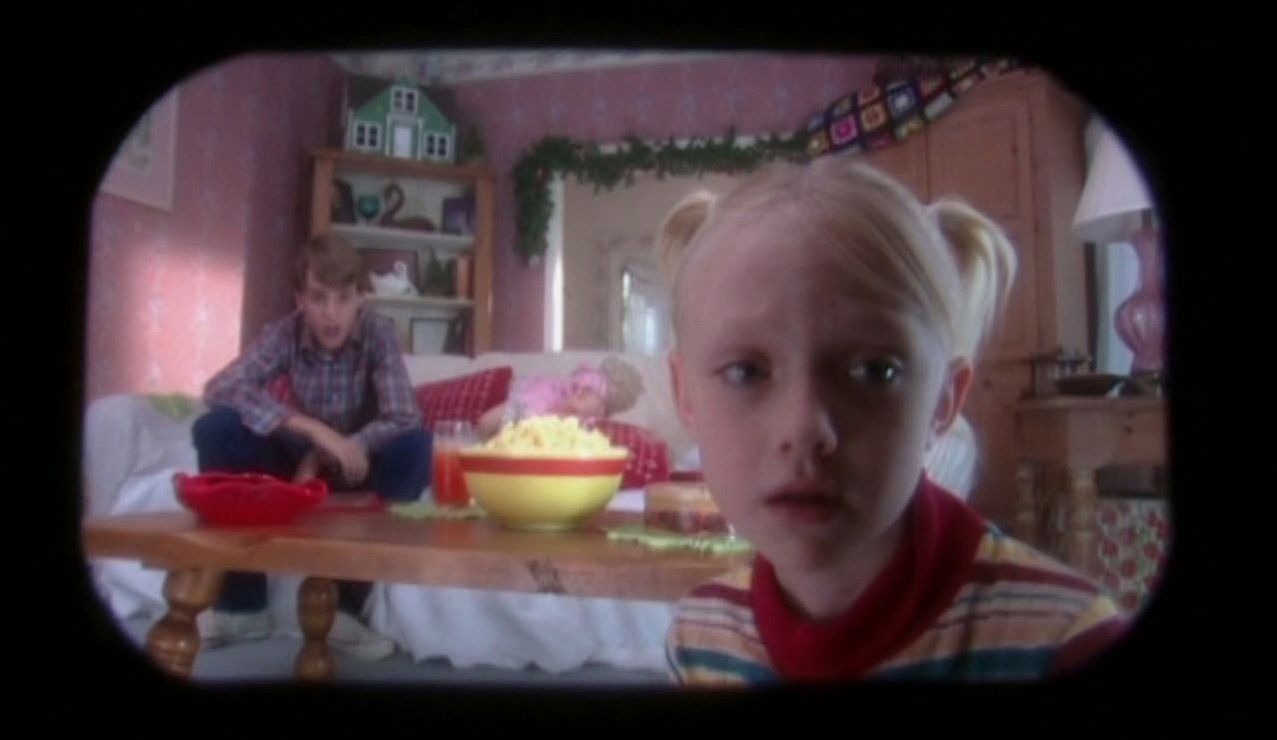 lovely-dakota-father-xmas-screen-capture-020.jpg