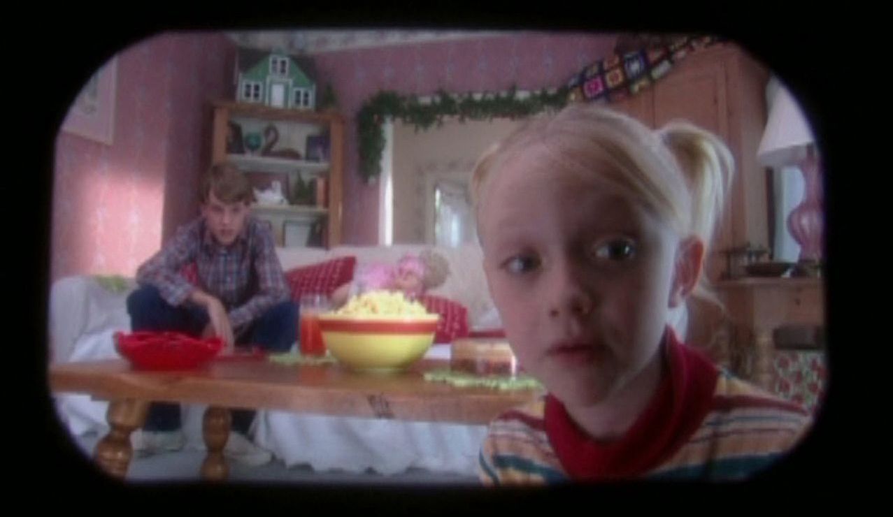 lovely-dakota-father-xmas-screen-capture-021.jpg