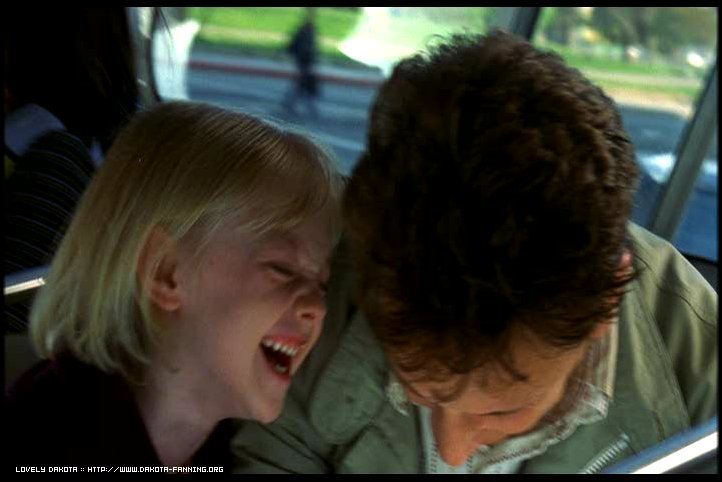 lovely-dakota-i-am-sam-dvd-knock-knock-21.jpg