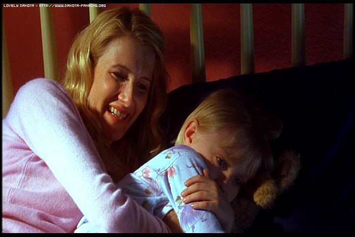 lovely-dakota-i-am-sam-dvd-sams-birthday-present-31.jpg