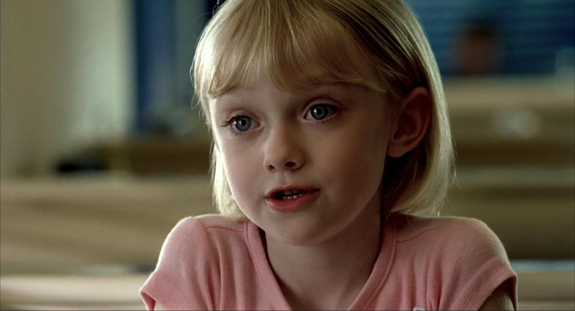 lovely-dakota-i-am-sam-screen-capture-016.jpg