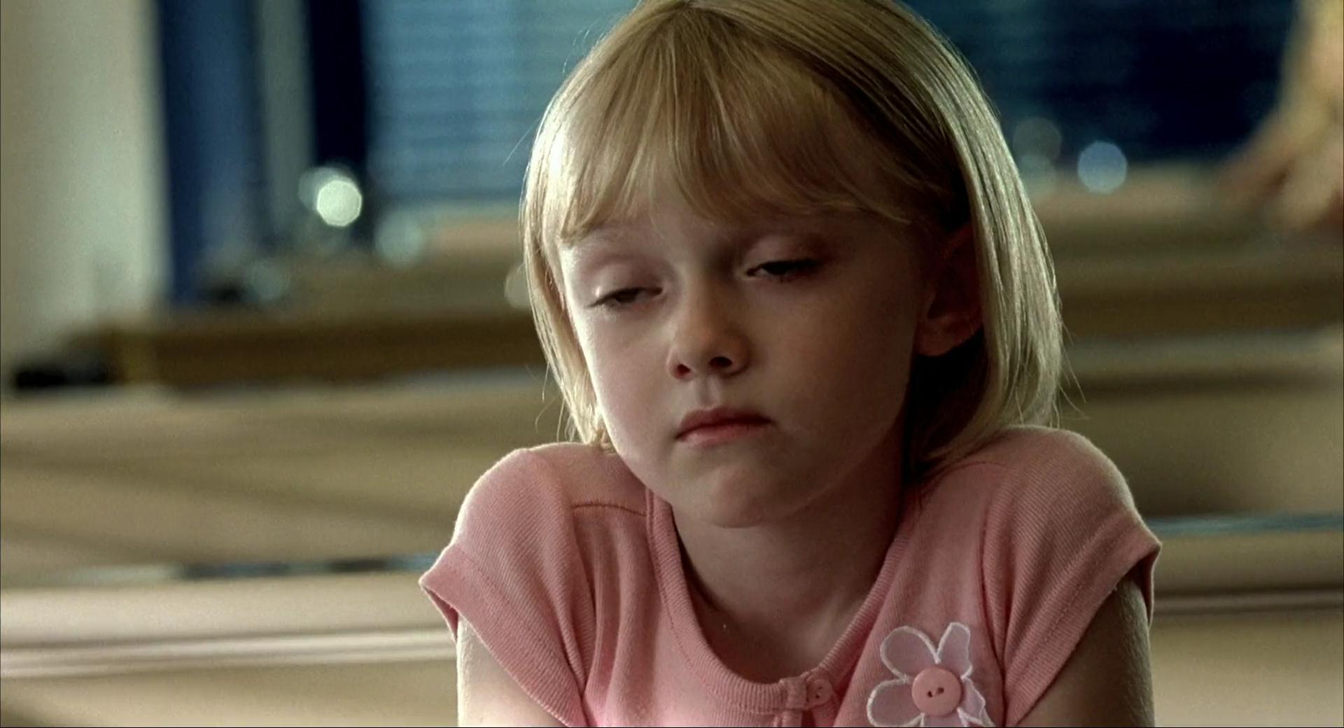 lovely-dakota-i-am-sam-screen-capture-018.jpg