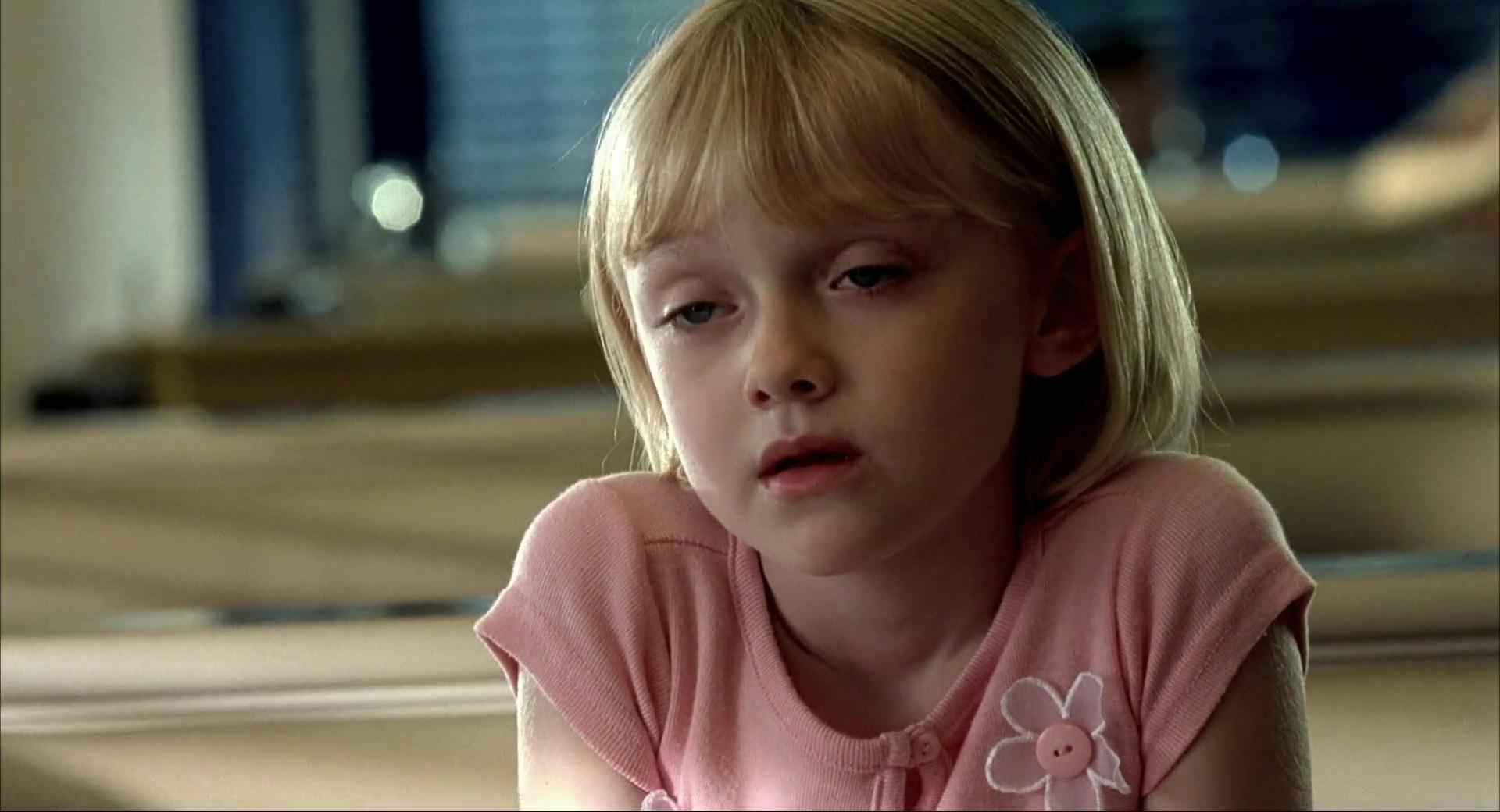 lovely-dakota-i-am-sam-screen-capture-019.jpg