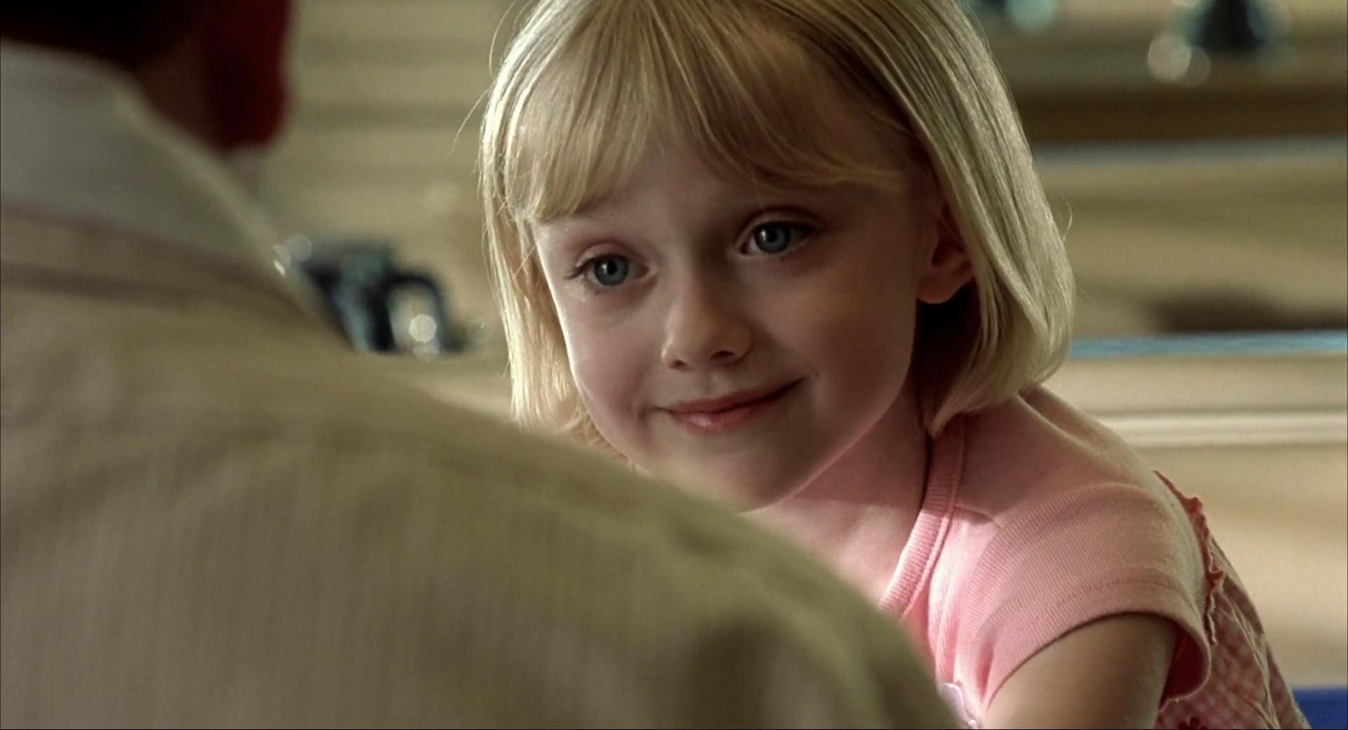 lovely-dakota-i-am-sam-screen-capture-029.jpg