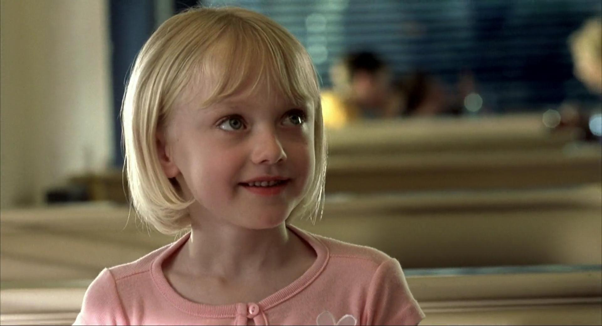 lovely-dakota-i-am-sam-screen-capture-039.jpg