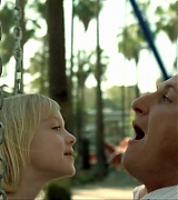 lovely-dakota-i-am-sam-screen-capture-007.jpg