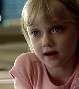 lovely-dakota-i-am-sam-screen-capture-022.jpg