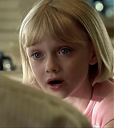 lovely-dakota-i-am-sam-screen-capture-028.jpg