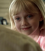lovely-dakota-i-am-sam-screen-capture-029.jpg