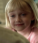 lovely-dakota-i-am-sam-screen-capture-031.jpg